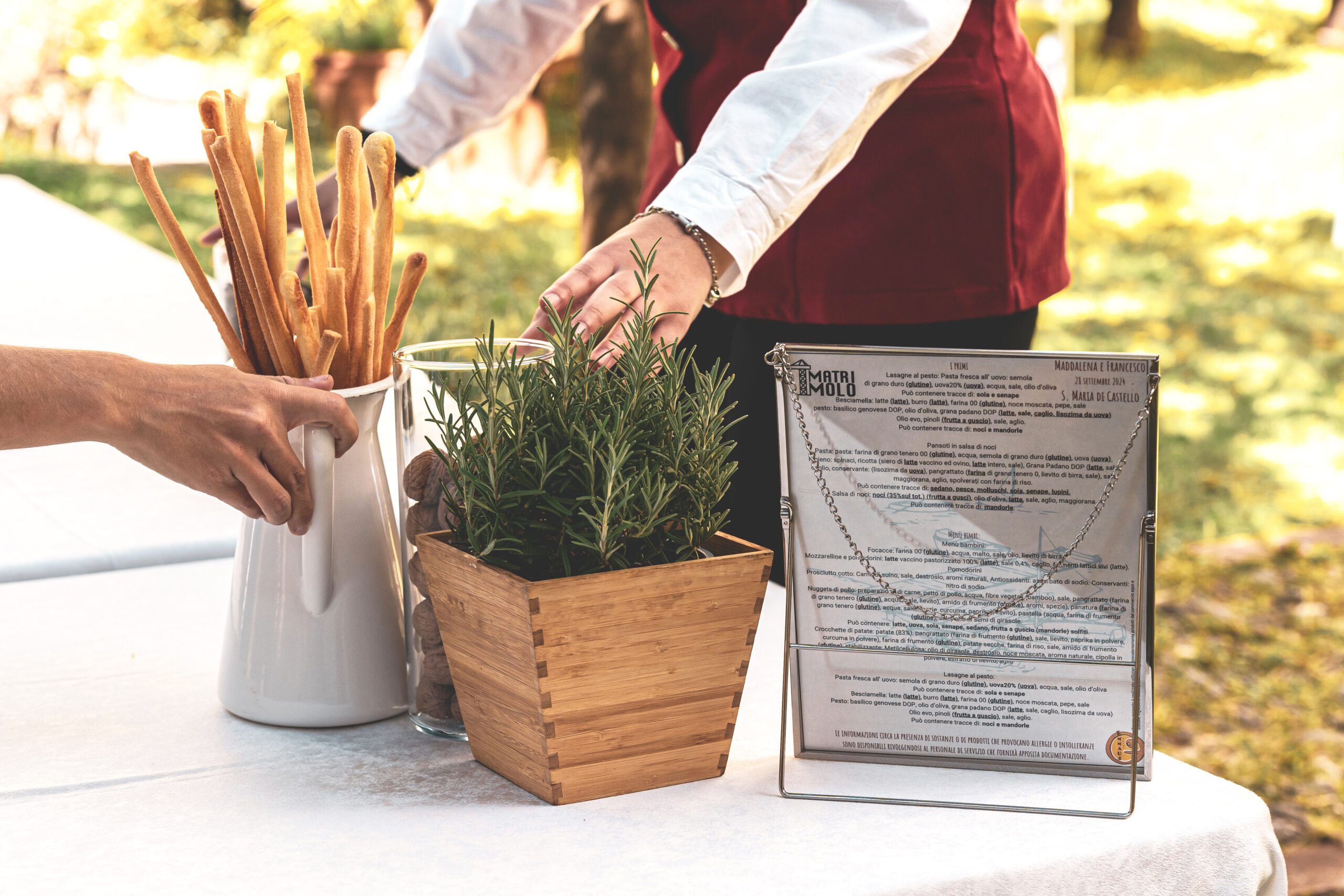 EMMAUS GENOVA - Cooperativa Sociale di Genova che si occupa di inserimento lavorativo di persone svantaggiate, che impiega nei settori della ristorazione, del catering e della cura dell’ambiente